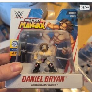 WWE Micro Manax Daniel Bryan Figure with Red and Black Gear